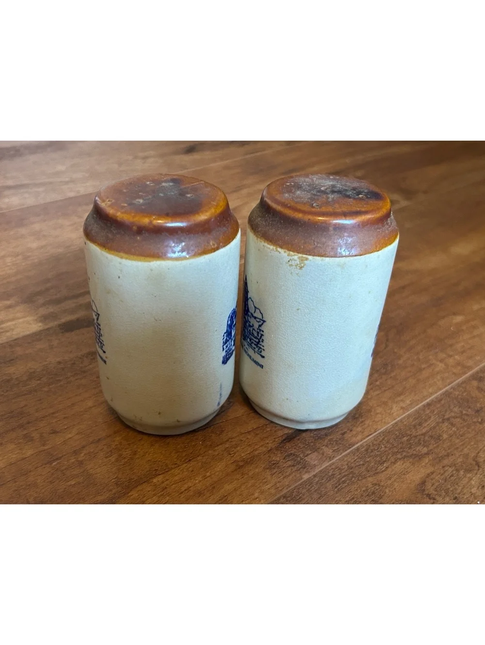 Vintage Wall Drug South Dakota Salt and Pepper Shakers Ceramic Set